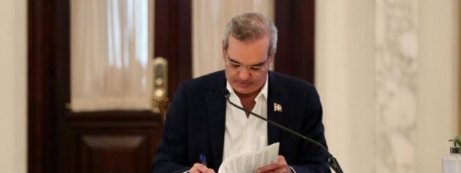 Ejecutivo dispone extradición de 3 dominicanos hacia EU y Argentina