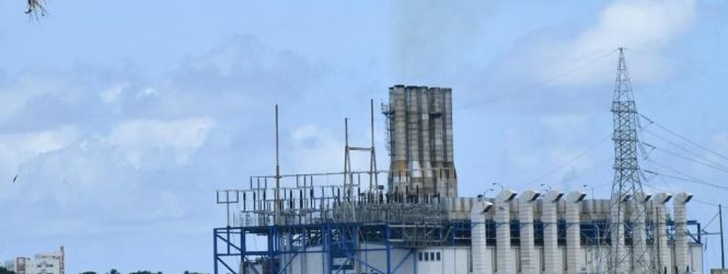 ORGANIZACIONES COMUNITARIAS PRESENTAN INFORME DE LA ALIANZA MUNDIAL DE DERECHO AMBIENTAL SOBRE LOS DAÑOS A LA SALUD Y AL MEDIO AMBIENTE QUE PROVOCAN LAS BARCAZAS UBICADAS EN EL RÍO OZAMA