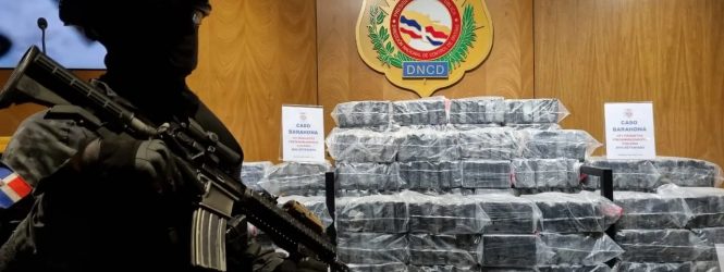 DNCD y la Armada ocupan 474 paquetes cocaína cerca Barahona