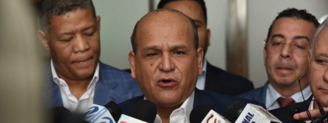 Dueños de discotecas y Chu Vásquez no llegan a un acuerdo; continúa limitada la venta de alcohol