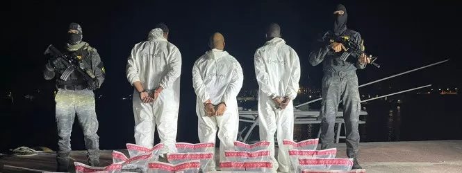 Ocupan 112 paquetes cocaína; apresan 2 dominicanos y un haitiano