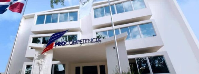 Poder Ejecutivo propone al Senado terna para sustituir miembros consejo de Procompetencia