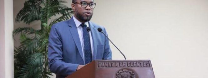 Conducta de Janel Ramírez fue reprochable e impropia pero no es una infracción penal, dicen fiscales