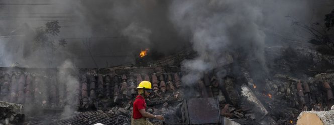 Familiares de desaparecidos por explosión piden agilizar búsqueda