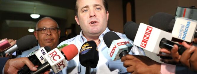 Paliza tomará licencia 17 enero; se dedicará a campaña de Abinader