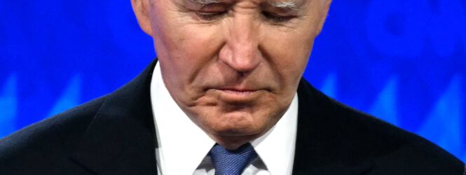 The New York Times pide a Biden que desista aunque él se considera capacitado para la reelección