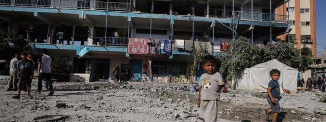 Al menos 14 muertos tras un ataque israelí en escuela de Gaza