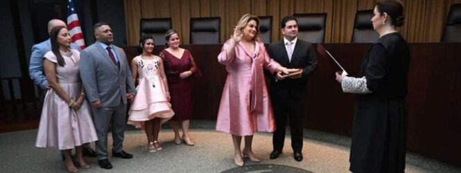 Jenniffer González Colón jura como la nueva gobernadora de Puerto Rico