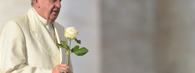 El papa Francisco sigue en estado crítico y el mundo ora por él