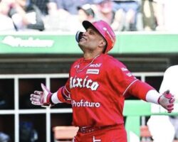 El dominicano Robinson Canó gana título de la Liga Mexicana