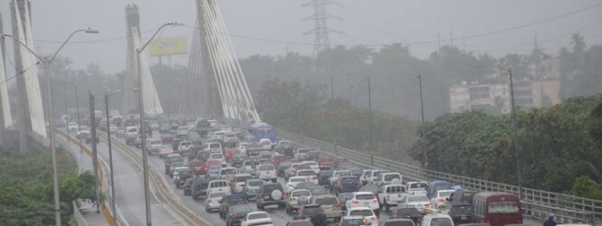 Suspenden labores debido a intensas lluvias en Dominicana