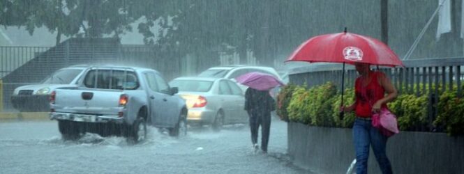 Inestabilidad, lluvias y tronadas por onda tropical en 22 provincias