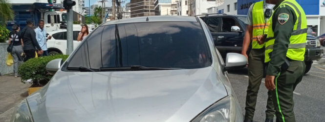 Prohibición de giro a la izquierda desata malestar entre sindicalistas de transporte