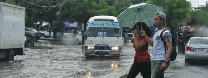 COE coloca 9 provincias en alerta verde por onda tropical