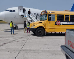 Más de 300 dominicanos fueron repatriados de unos 20 países en enero