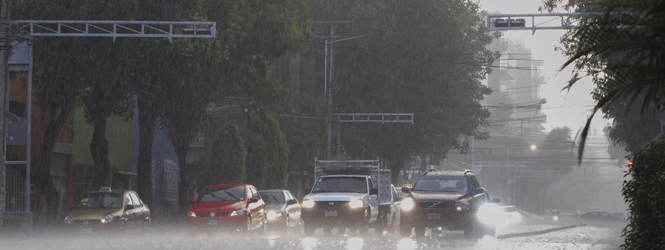 Llueve en distintas zonas de la Rep. Dominicana por vaguada