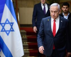 Israel reanudará domingo juicio corrupción contra Netanyahu