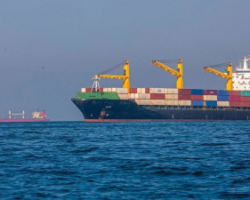 EU confirma barcos empiezan a transitar por estrecho de Ormuz