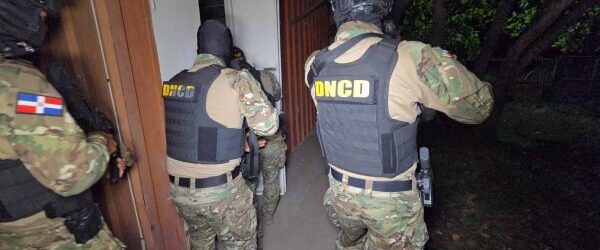 DNCD ocupa 168 paquetes de cocaína y arresta supuesto narco