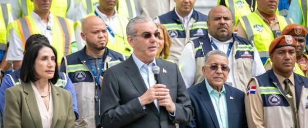 Presidente Abinader felicita al COE tras simulacro terremoto