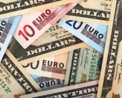 Dólar subió 10 cts. y el euro 4; eran vendidos a $61.77 y $77.42